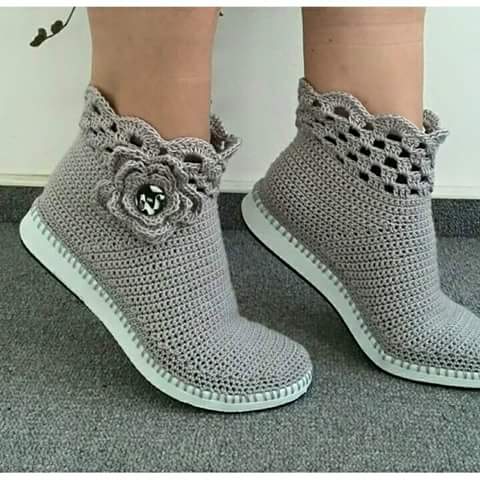 Tips y reflexiones para la vida: BOTAS TEJIDAS ESTILO CROCHET