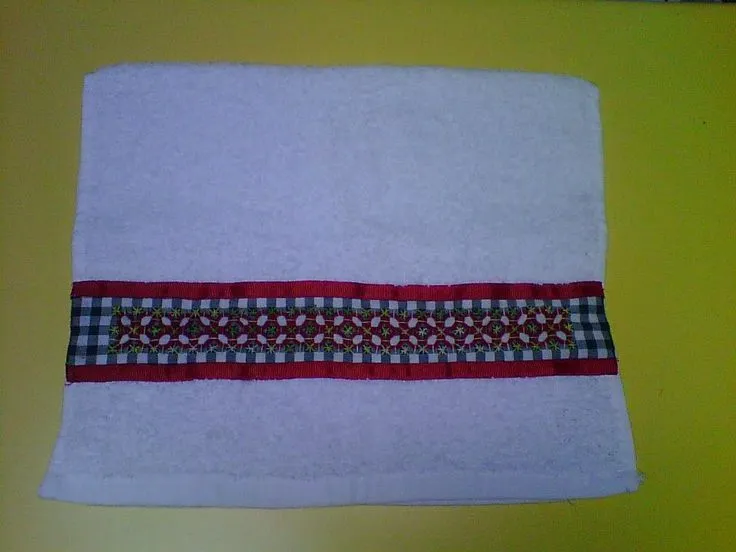 Toalla con bordado español | Bordado español de Mary's Creaciones ... Toalla con bordado español | Bordado español de Mary's Creaciones ...
