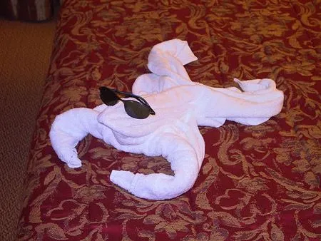 TOALLA CISNE ORIGAMI CON TOALLAS TOWEL ORIGAMI : DECORACION CON ... TOALLA CISNE ORIGAMI CON TOALLAS TOWEL ORIGAMI : DECORACION CON ...
