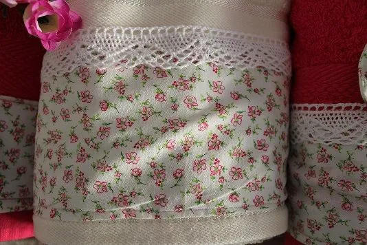 toallas adornadas | Les Costureres del Barri toallas adornadas | Les Costureres del Barri
