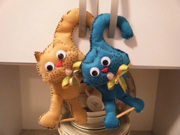 Toalleros de fomi - Imagui