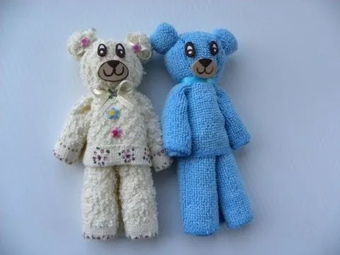 OSITO HECHO CON UNA TOALLITA FACIAL.- BABY BEAR FACE TOWEL . - YouTube OSITO HECHO CON UNA TOALLITA FACIAL.- BABY BEAR FACE TOWEL . - YouTube