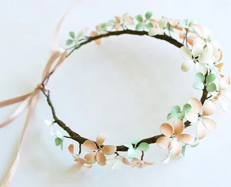 Tocado casero de flores para bodas paso a paso