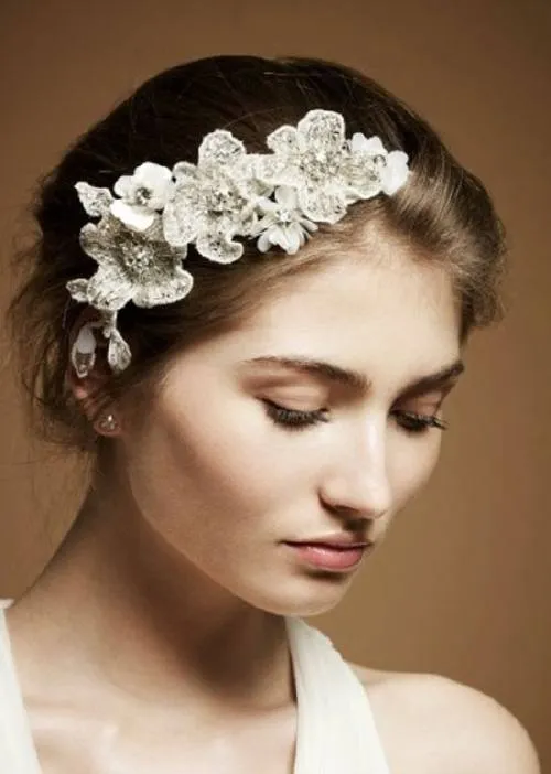 Tocados de novias maravillosos para tu gran día | AquiModa.com ... Tocados de novias maravillosos para tu gran día | AquiModa.com ...
