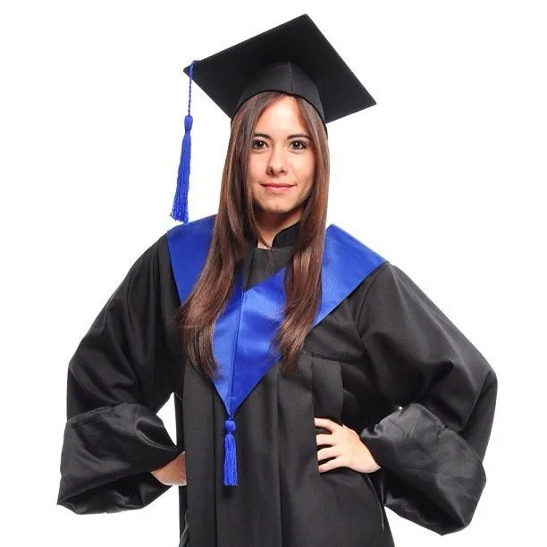 Togas y #birretes para #graduación o #findecurso en #renta y ...
