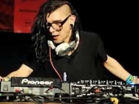 top 30 de los mas famosos mas guapos - YouTube top 30 de los mas famosos mas guapos - YouTube