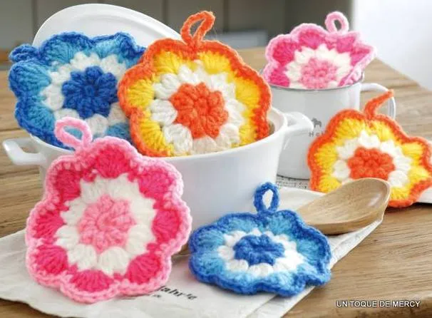 UN TOQUE DE MERCY: ACCESORIOS PARA LA COCINA EN CROCHET UN TOQUE DE MERCY: ACCESORIOS PARA LA COCINA EN CROCHET