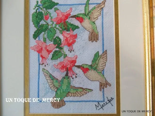 UN TOQUE DE MERCY: PUNTO DE CRUZ