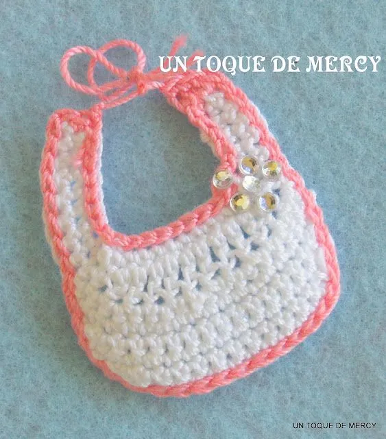 UN TOQUE DE MERCY: RECUERDOS PARA BABY SHOWER....../ BABEROS UN TOQUE DE MERCY: RECUERDOS PARA BABY SHOWER....../ BABEROS