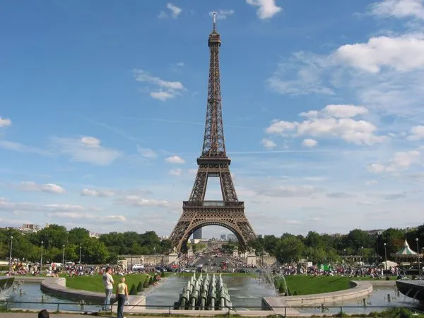 Torre Eiffel, su interior