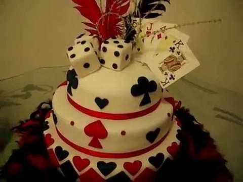 TORTA DE 15 AÑOS Y PONQUESITOS ESTILO CASINO. - YouTube