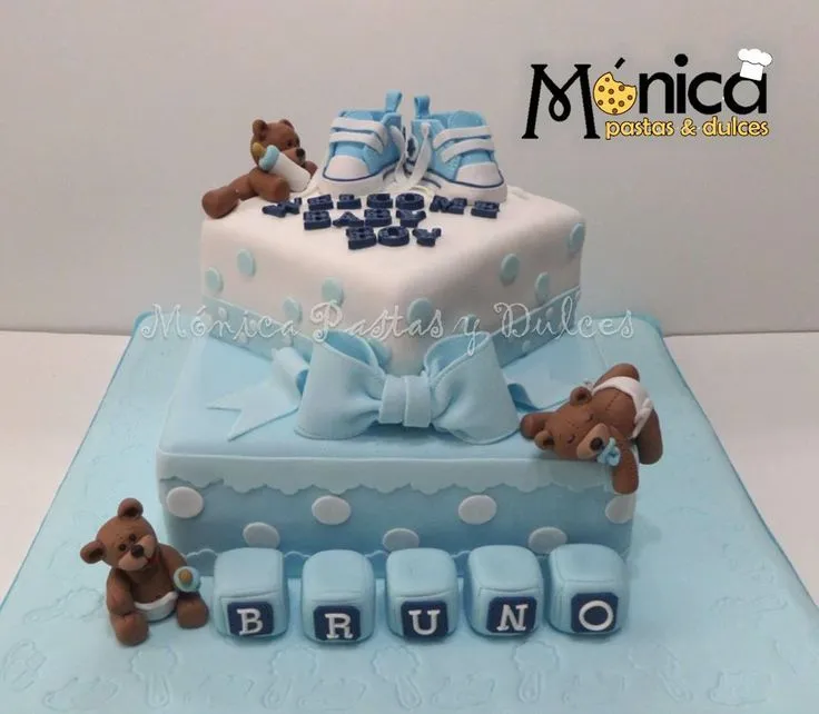 Torta para Baby Shower de niño, con detalle sunicos en ella ...