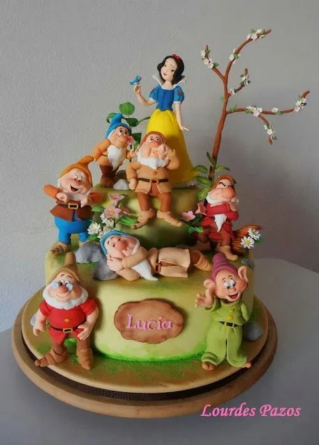 Torta Blanca Nieves | Decoracion de fiestas | Pinterest