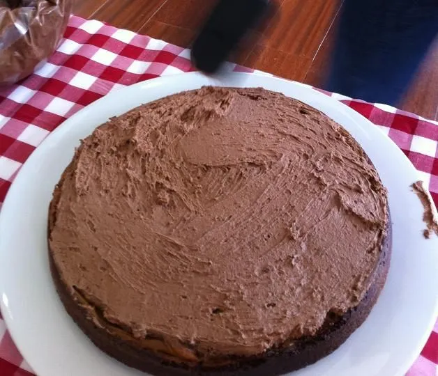 La torta bomba de Maru: marquise de chocolate, dulce de leche y ...