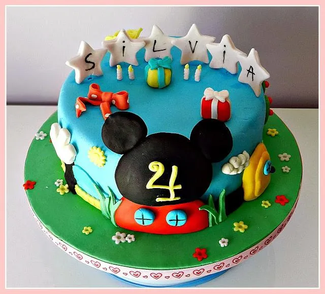 Tarta casa de Mickey Mouse - Paperblog