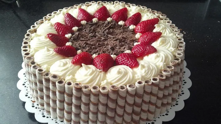 torta de chocolate y frutillas | DECORACION DE PASTELES DELICIOSOS ... torta de chocolate y frutillas | DECORACION DE PASTELES DELICIOSOS ...