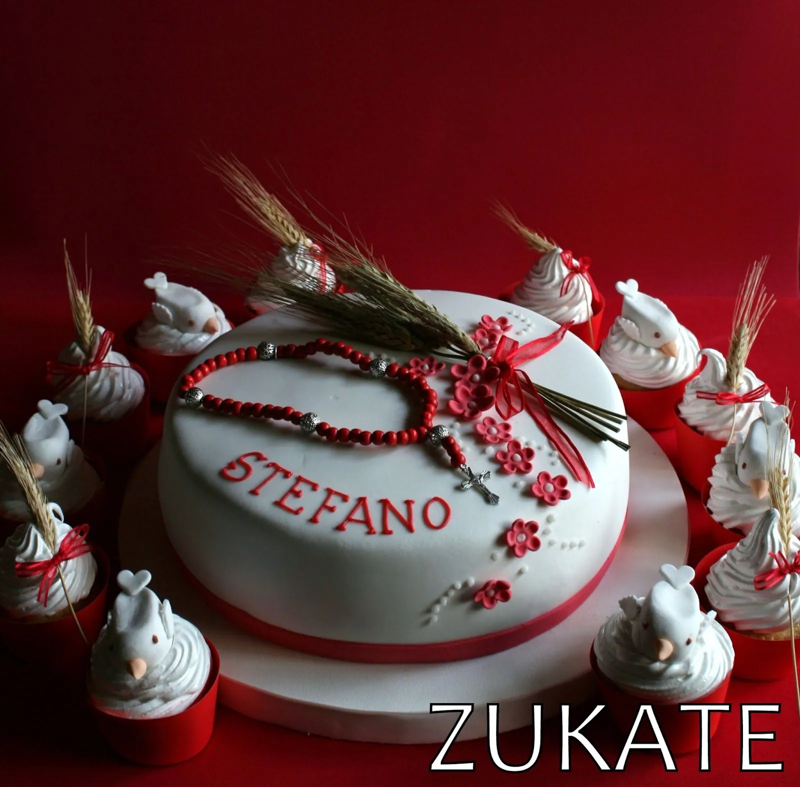 TORTA Y CUPCAKES DE CONFIRMACIÓN PARA STEFANO | ZUKATE