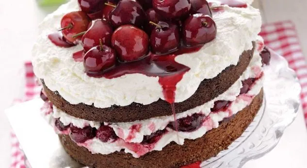 torta-de-crema-y-cerezas- ...