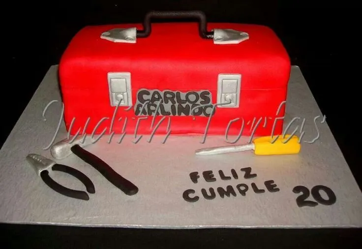 Torta decorada con fondant "Feliz Viaje" | Torta para Hombres/Men ...