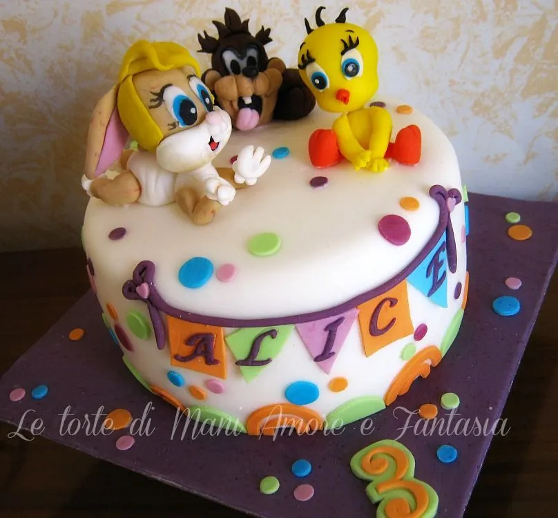 Torta decorata Baby Looney Toons | torte decorate in pasta di zucchero