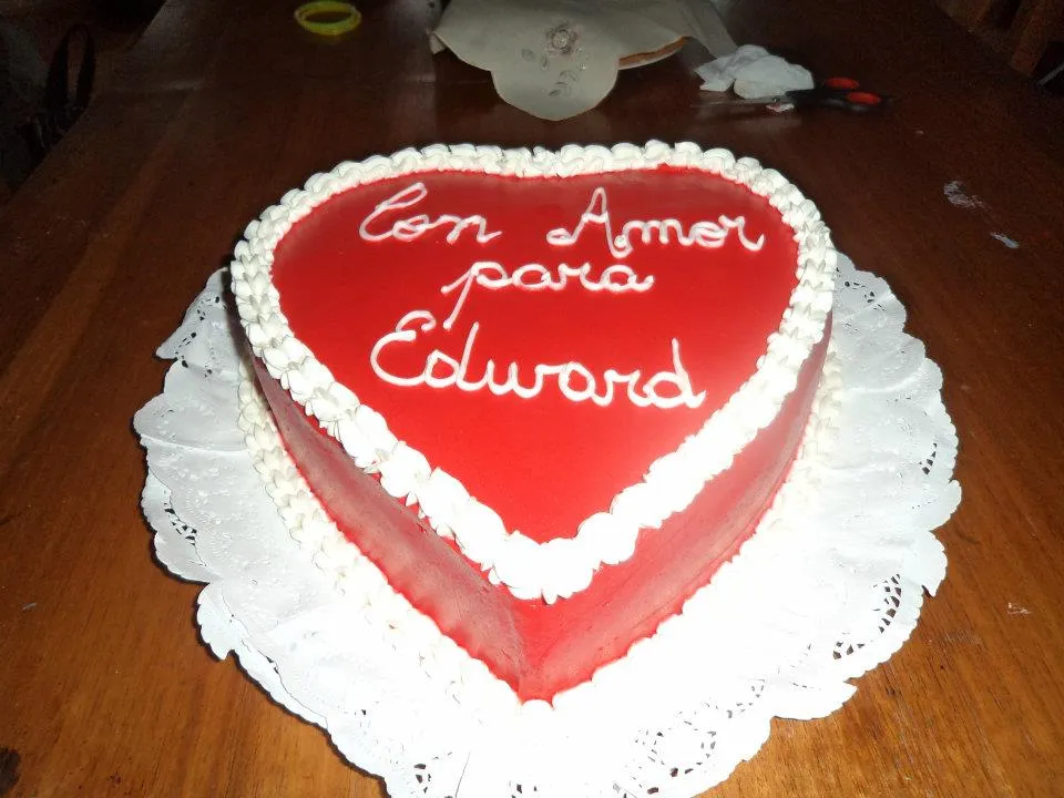 Torta con diseño de corazón ~ Pastelería Yasna Torta con diseño de corazón ~ Pastelería Yasna
