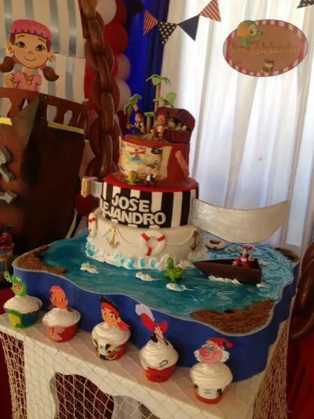 Torta de Jake y los piratas... | LA TIERRA DE NUNCA JAMAS | Pinterest