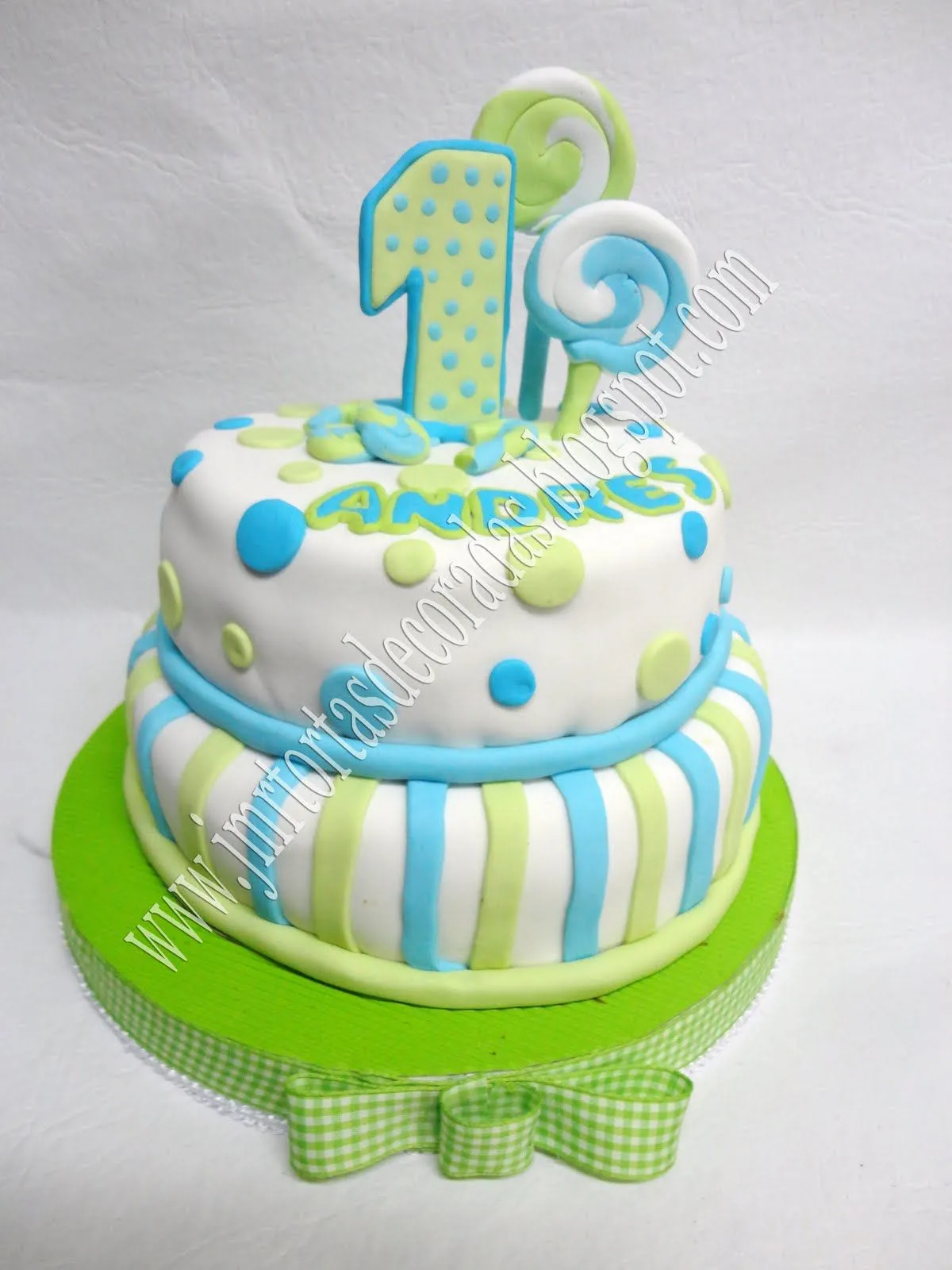 Torta De Dos Pisos Separados Por Copas Pictures Torta De Dos Pisos Separados Por Copas Pictures