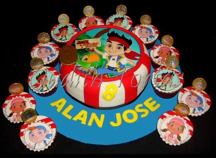 Torta y ponquesitos decorados con fondant " Jake y los piratas ...