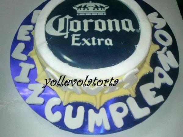 Torta tapa cerveza corona + Tinkerbell y escultura