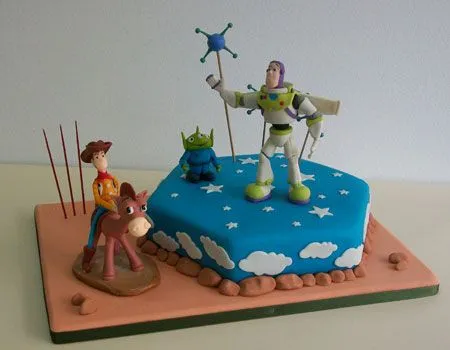 Torta de woody y buzz - Imagui