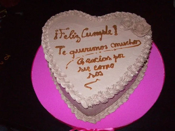 TORTA DE YOGUR DECORADA CON CREMA EN FORMA DE CANASTA | TORTAS ... TORTA DE YOGUR DECORADA CON CREMA EN FORMA DE CANASTA | TORTAS ...