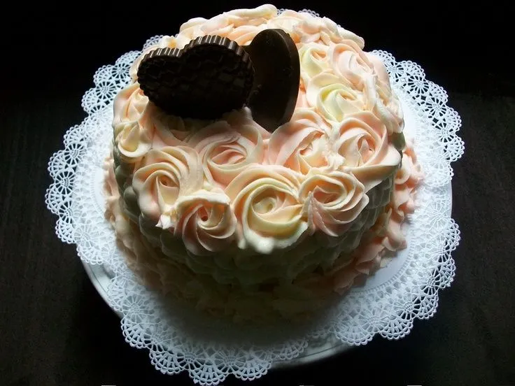 TORTA DE YOGUR DECORADA CON CREMA DE MANTEQUILLA | Tortas | Pinterest TORTA DE YOGUR DECORADA CON CREMA DE MANTEQUILLA | Tortas | Pinterest