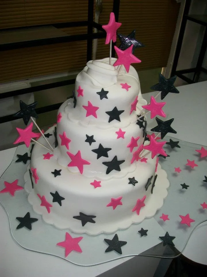 Tortas de 15 Años | Cesar's Cakes & Design Tortas de 15 Años | Cesar's Cakes & Design