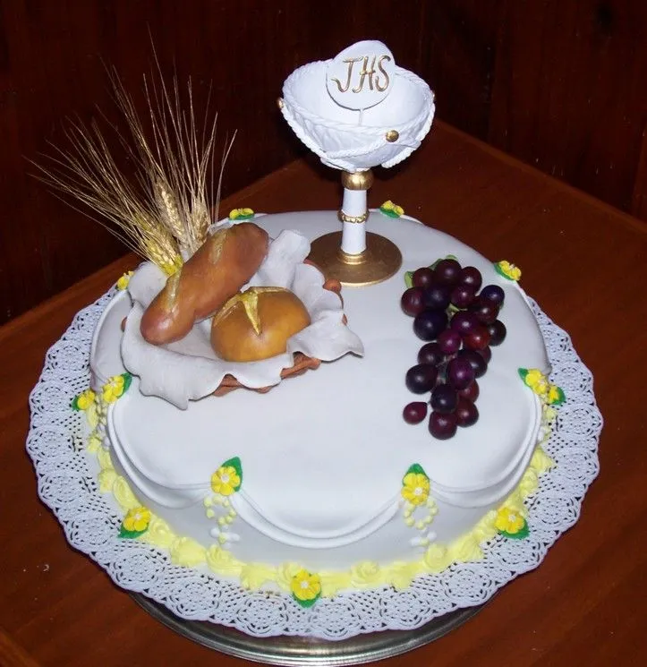 Tortas, adornos de torta y souvenirs: Torta comunión 4