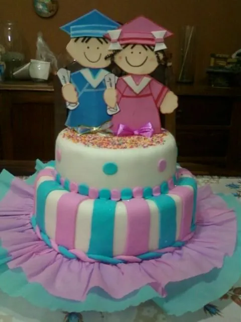 Modelos de tortas de graduación de preescolar - Imagui Modelos de tortas de graduación de preescolar - Imagui