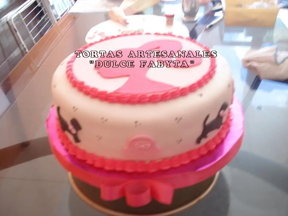 TORTAS ARTESANALES "DULCE FABYTA": TORTA BARBIE