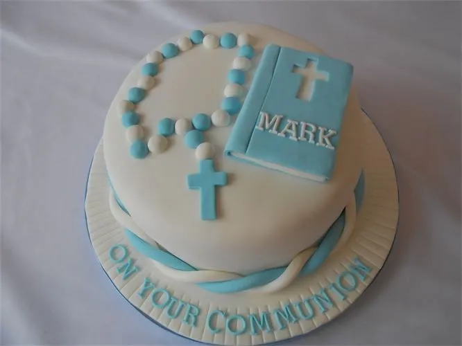 Torta con Biblia y Camandula | Sugerencias Fiesta Primera Comunión ... Torta con Biblia y Camandula | Sugerencias Fiesta Primera Comunión ...