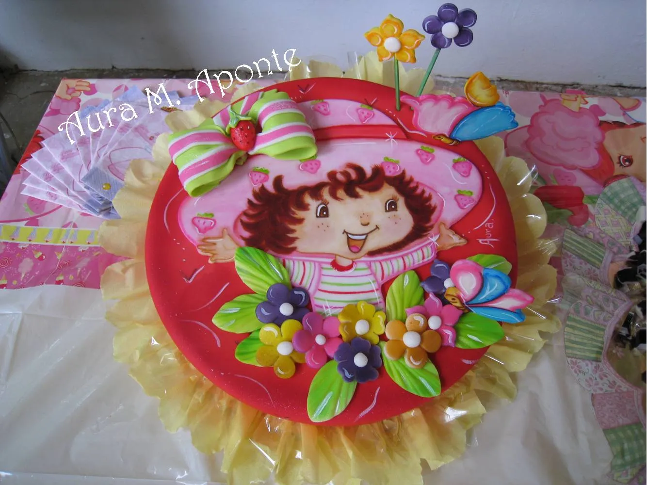 Tortas INFANTILES de fresita rosita - Imagui
