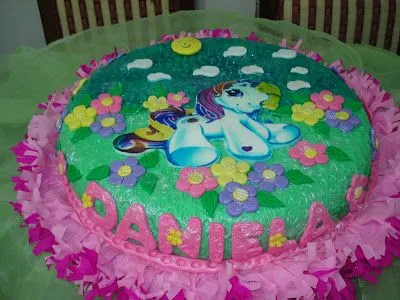 TORTAS INFANTILES Y GELATINAS DECORADAS DE HEIDI WINKELJOHANN: pony TORTAS INFANTILES Y GELATINAS DECORADAS DE HEIDI WINKELJOHANN: pony