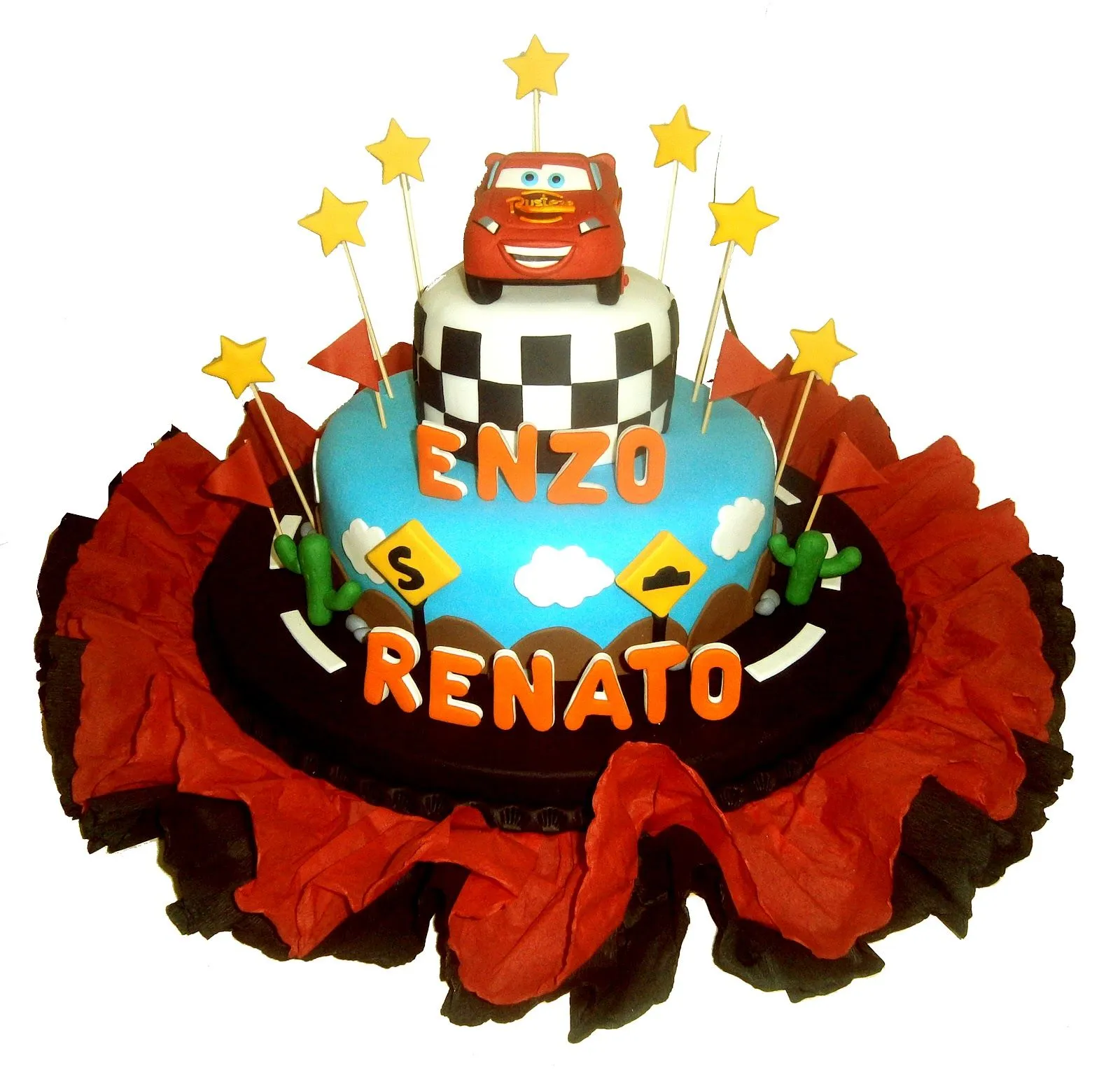 TORTAS INFANTILES MARÍA ELENA: Torta de Cars Rayo Mc Queen TORTAS INFANTILES MARÍA ELENA: Torta de Cars Rayo Mc Queen
