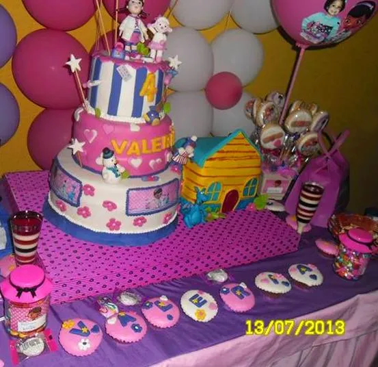 Tortas lisbesita: TORTA Y GELATINA DE LA DOCTORA JUGUETES Tortas lisbesita: TORTA Y GELATINA DE LA DOCTORA JUGUETES