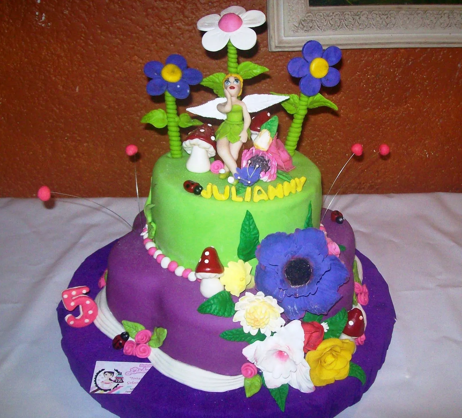 Tortas lisbesita: TORTA DE TINKERBELL O CAMPANITA Tortas lisbesita: TORTA DE TINKERBELL O CAMPANITA
