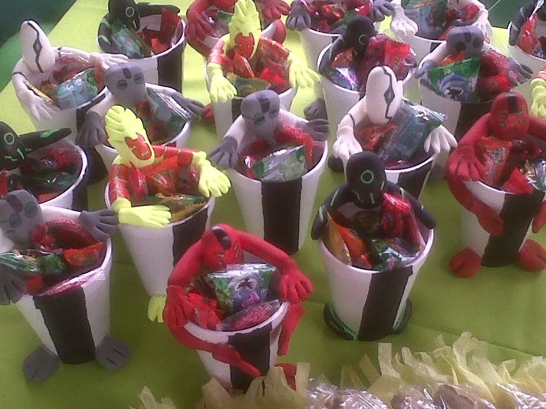 Tortas y Algo Más: Cotillon Ben 10