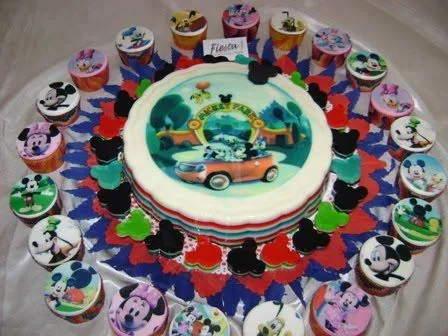 Tortas y Pasteles Bianca: Gelatina Mickey Mouse