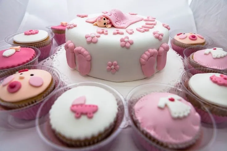 torta de baby shower con cup cakes. | Tortas | Pinterest | Cup ...