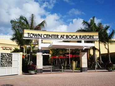 Town Center at Boca Raton®, a Simon Mall Town Center at Boca Raton®, a Simon Mall