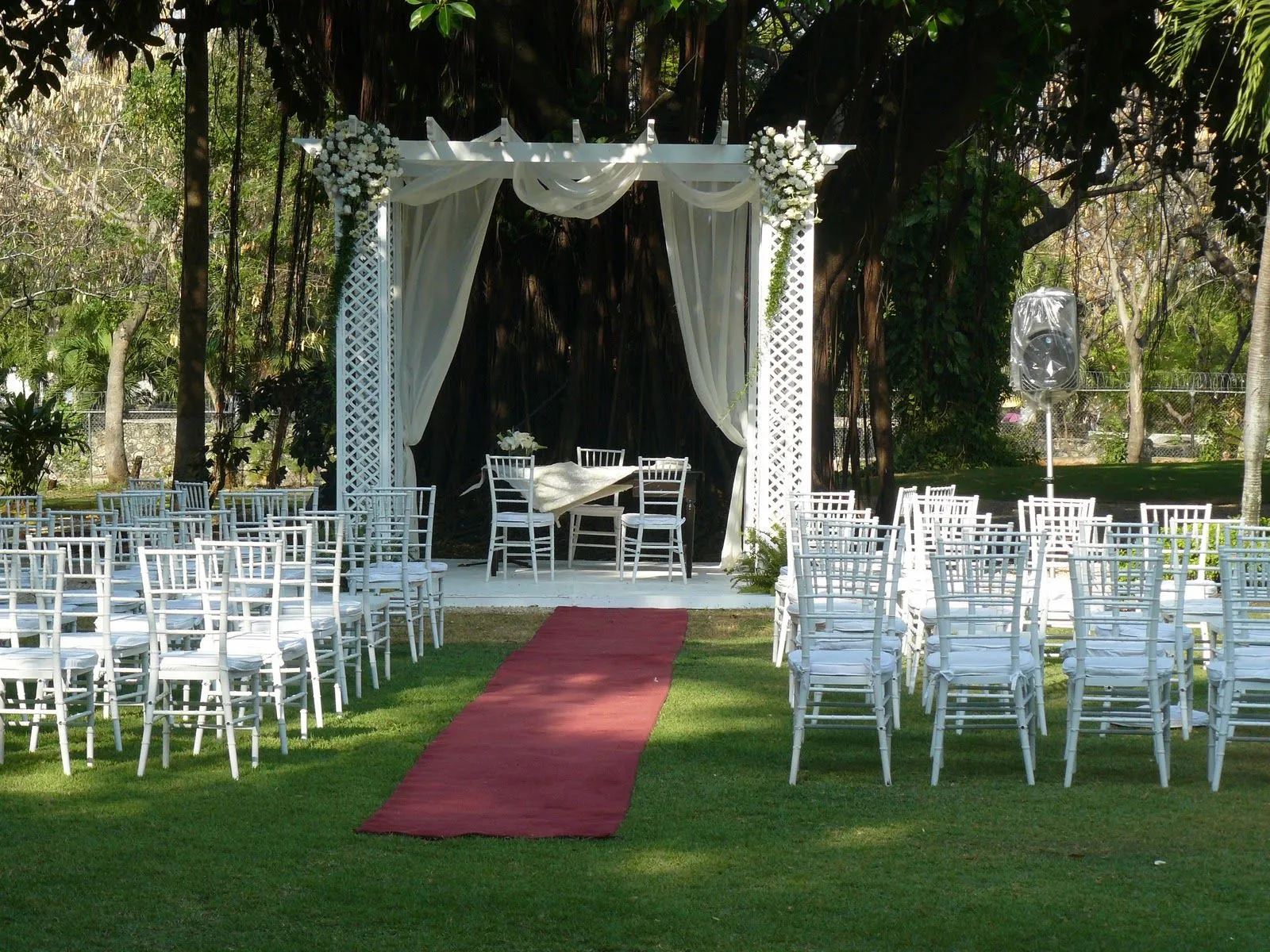 ToyenBoda.com: abril 2011