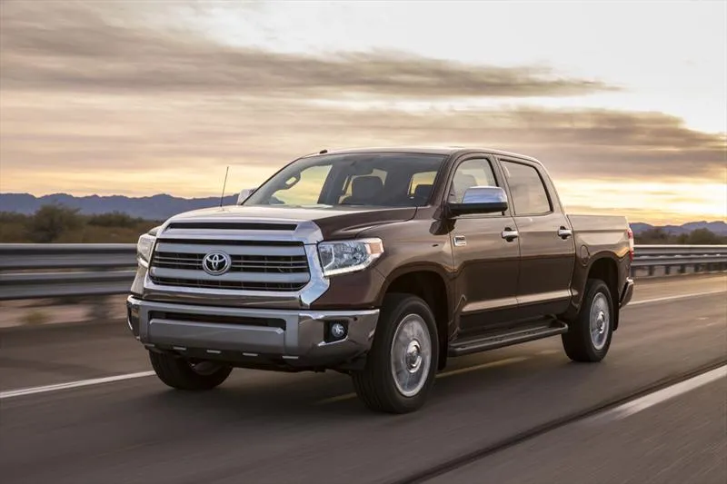 Toyota Tundra 2014 debuta en el Salón de Chicago 2013 - Autocosmos.com