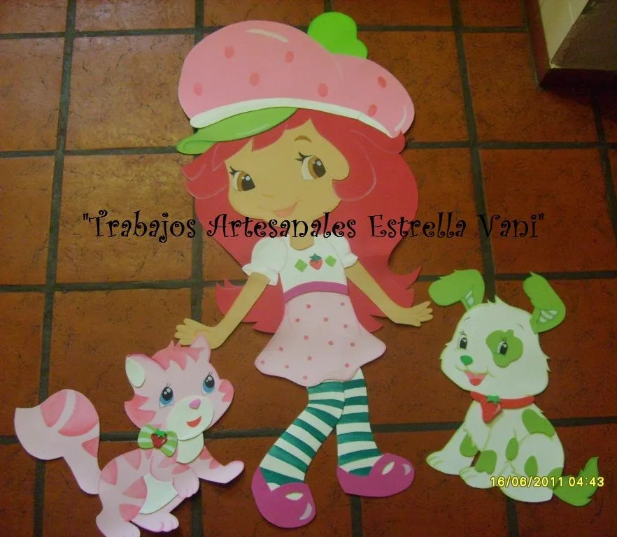 TRABAJOS ARTESANALES "ESTRELLA VANI": Frutillitas para decorar un ... TRABAJOS ARTESANALES "ESTRELLA VANI": Frutillitas para decorar un ...
