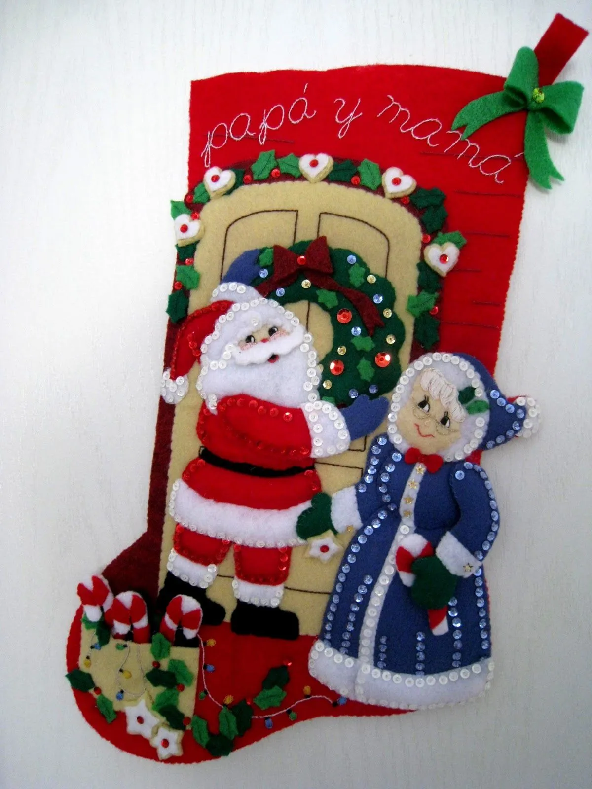 ... son algunos de mis trabajos en fieltro para decorar la casa en Navidad